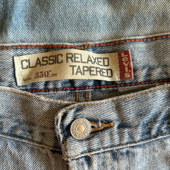 Classic Relaxed Tapered Levi lot 550 Vintage Jeans - Picture 3 of 4